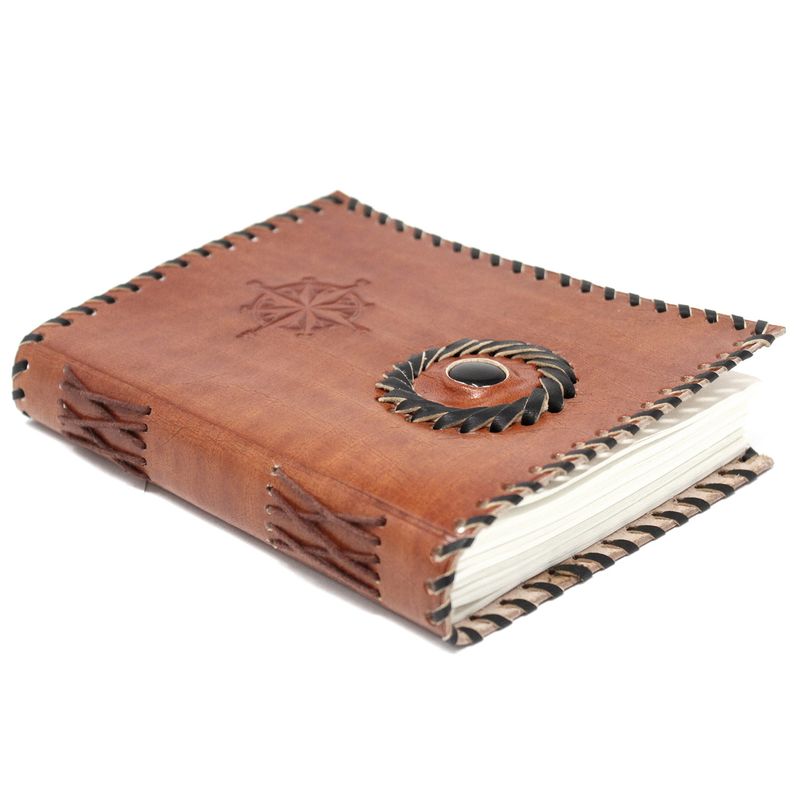 Кожен бележник с черен оникс и компас (7x5")