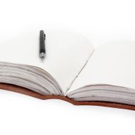 Голяма кожена книга "Цветето на живота" 10x13 инча (200 страници)
