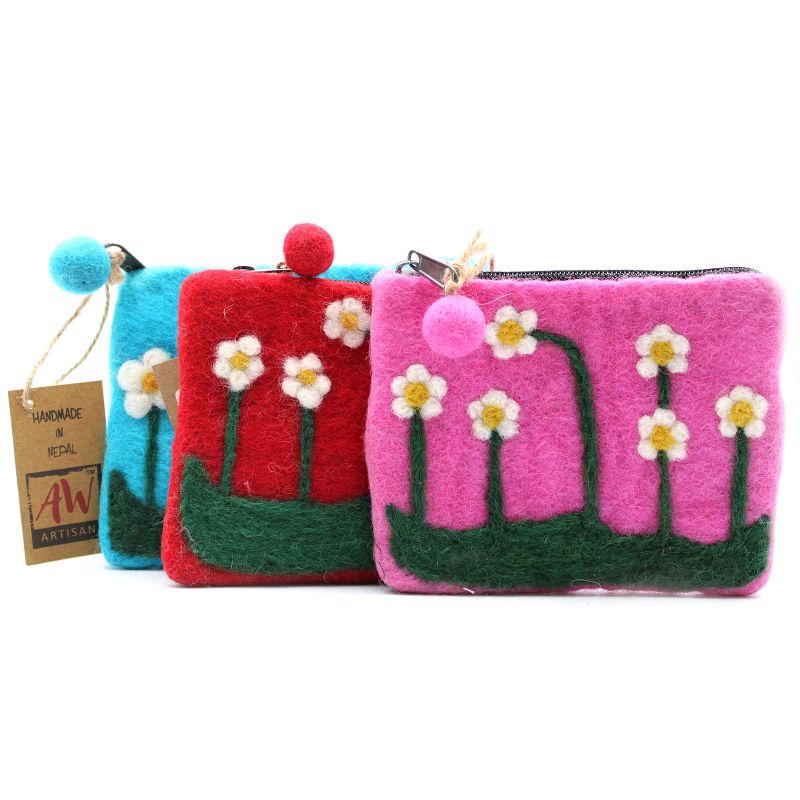 Натурална филцова чантичка с цип (асорт.) - Градина с цветя