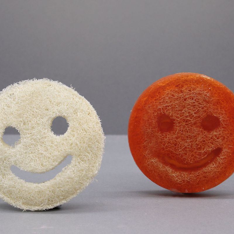 Ексфолиращ Сапун за Тяло "Усмивка" - Лилаво Грозде