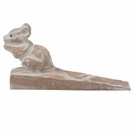 Ръчно резбован дверен стопер - Dormouse