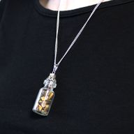 Огърлица със скъпоценни камъни в бутилка - тигрово око