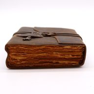 Маслена кожа и ключ - 200 страници с неравни ръбове - 13×18 см