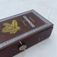 Подаръчен Комплект Хималайски "Sughandit" (ръчна изработка) - Кедрово Дърво