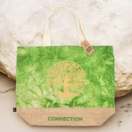 Изцяло естествена чанта - зелено камъчно пране - Дърво на живота - Връзка