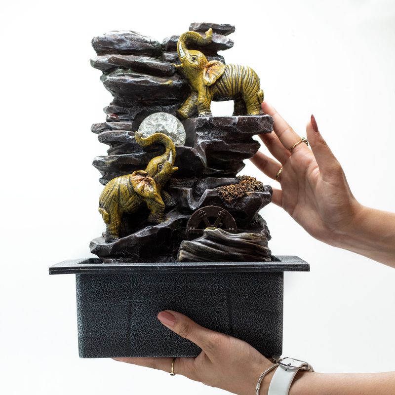 Настолен Фонтан 35 см Слонове И Котле