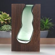 Стъклена ваза / Терариум вътре в тъмно тунгово дърво - 14.5x5x23 см