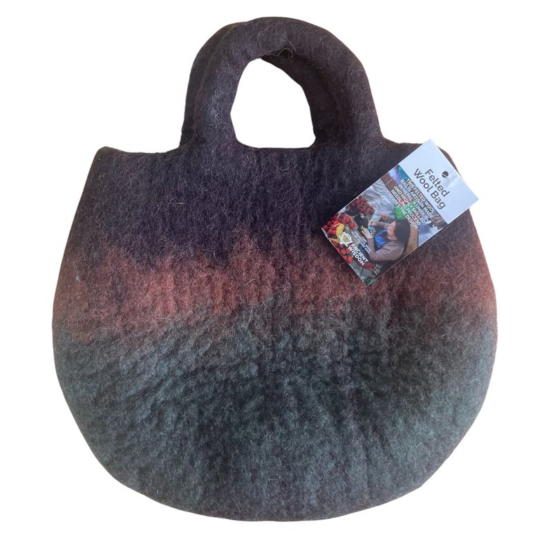 Филцована чанта „Градината на феите“ - 35x27 см