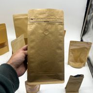 Средна торба за кафе с ароматен вентил - 13.5x26.5 см (500 г)