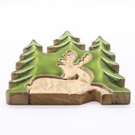 Изгубен в гората - Елен в гората 3D дървена декорация - 23x20 см