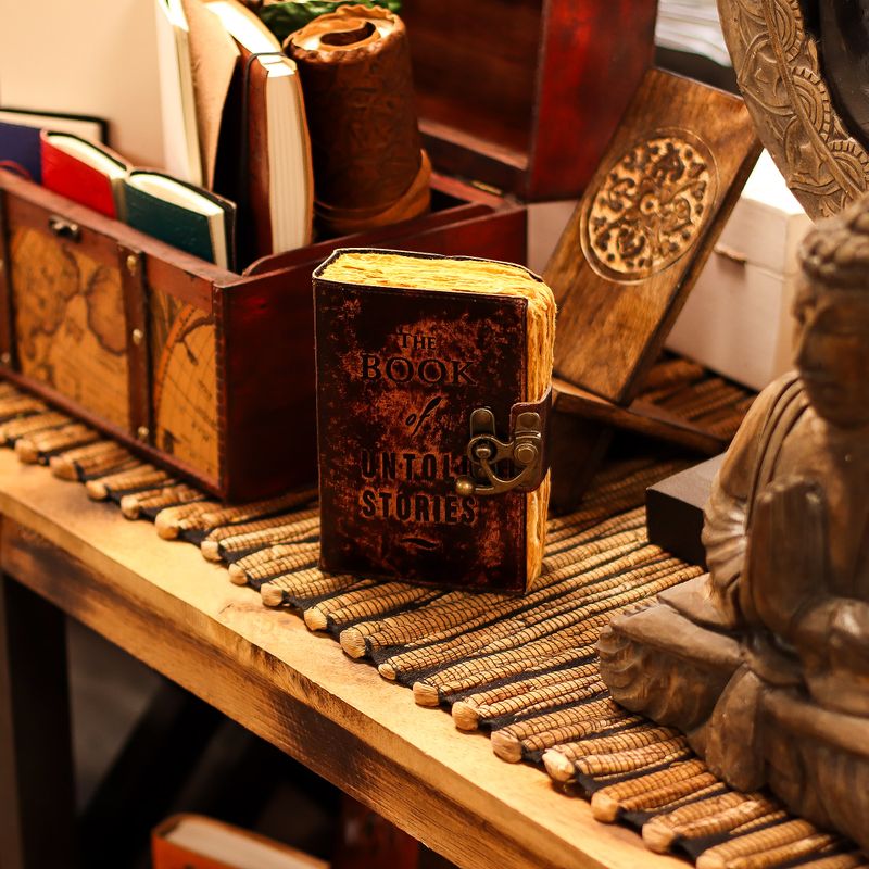Кожен Дневник „Книгата на Неразказаните Истории“