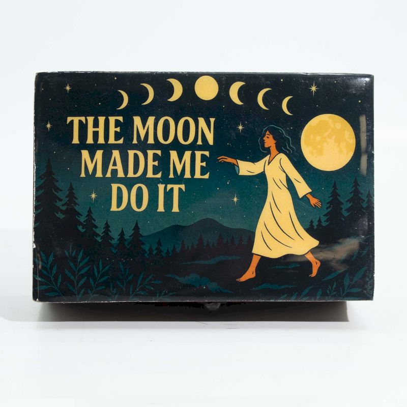 Средна Емайлирана Кутия The Moon Made Me Do It
