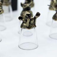 Подаръчен комплект от 12 Bottom Up шот чаши (25 мл) - китайски зодиакални животни