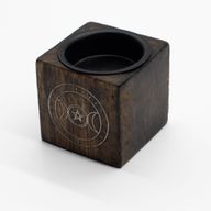 Дървен Свещник Куб Череп - 5x5x5 см