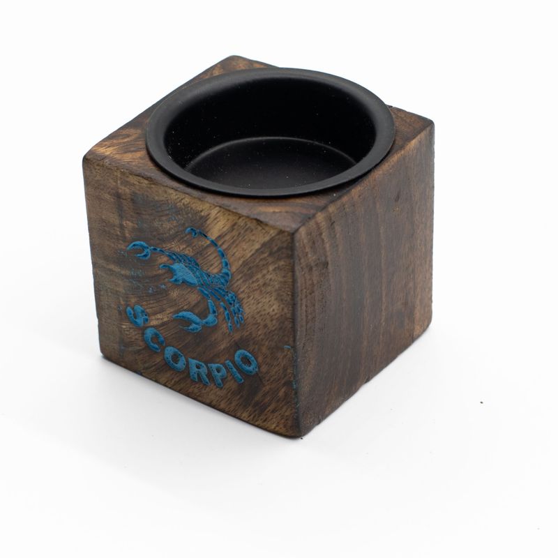 Дървен Свещник Куб Зодиак - 5x5x5 см