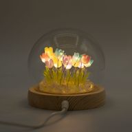Градински купол със флорален блясък - 20 многоцветни лалета - LED USB