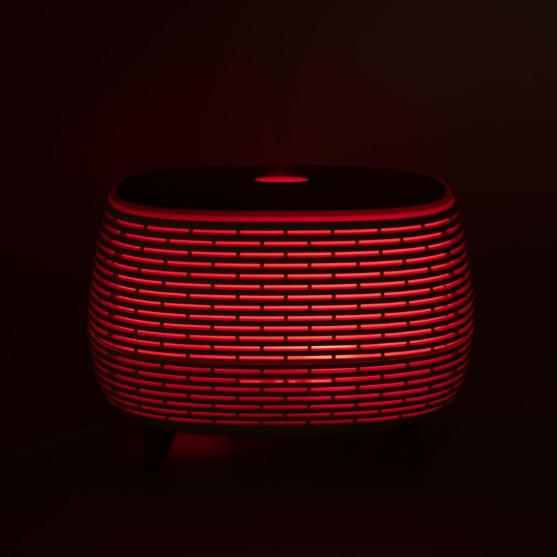 Футуристичен Ребрен Арома Дифузер С LED И Дистанционно