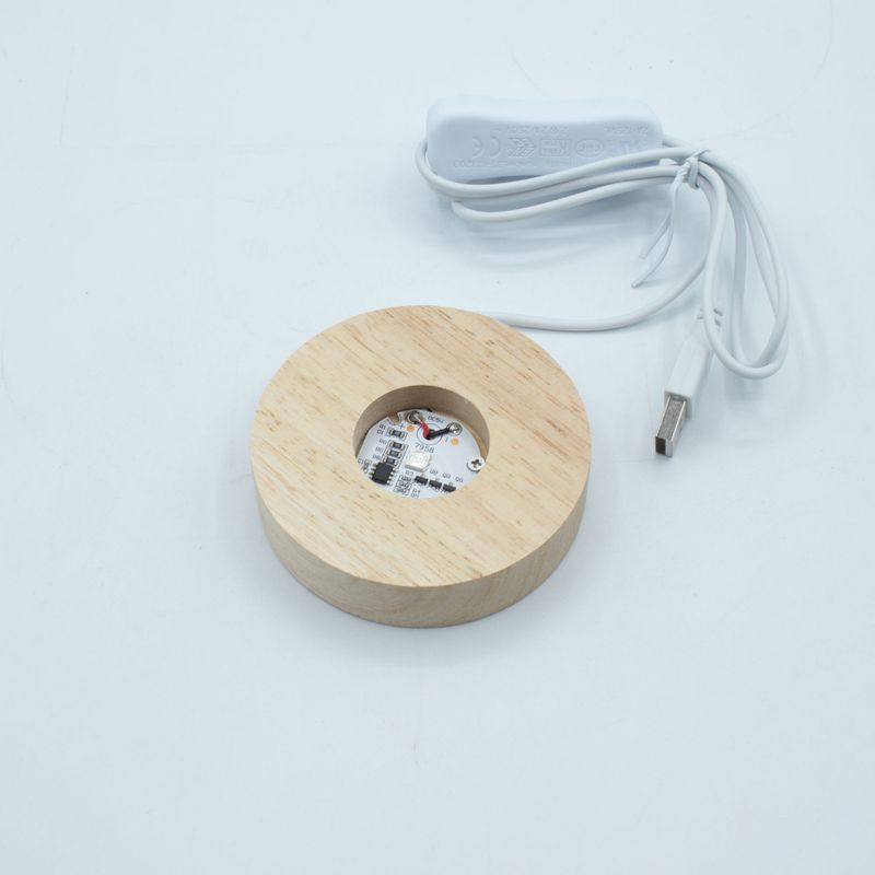 8 см Кръгла Дървена USB LED Поставка – Многоцветна