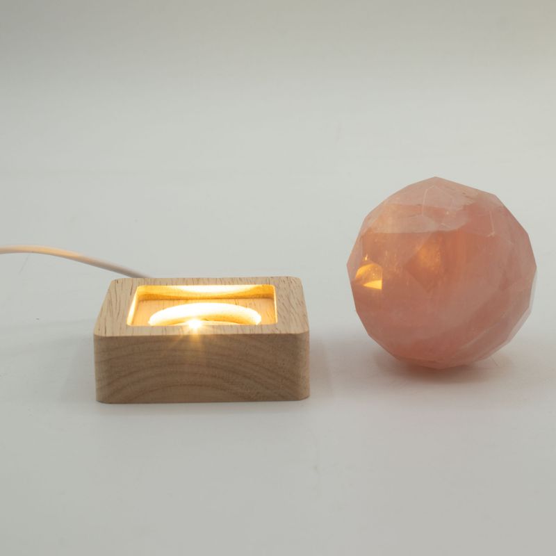 6 см Квадратна Дървена USB LED Поставка – 3 Вида Светлина