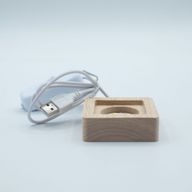 6 см Квадратна Дървена USB LED Поставка – 3 Вида Светлина