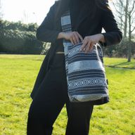 Жакардова Естествена Чанта - Urban Caravan - Nomad Carryall