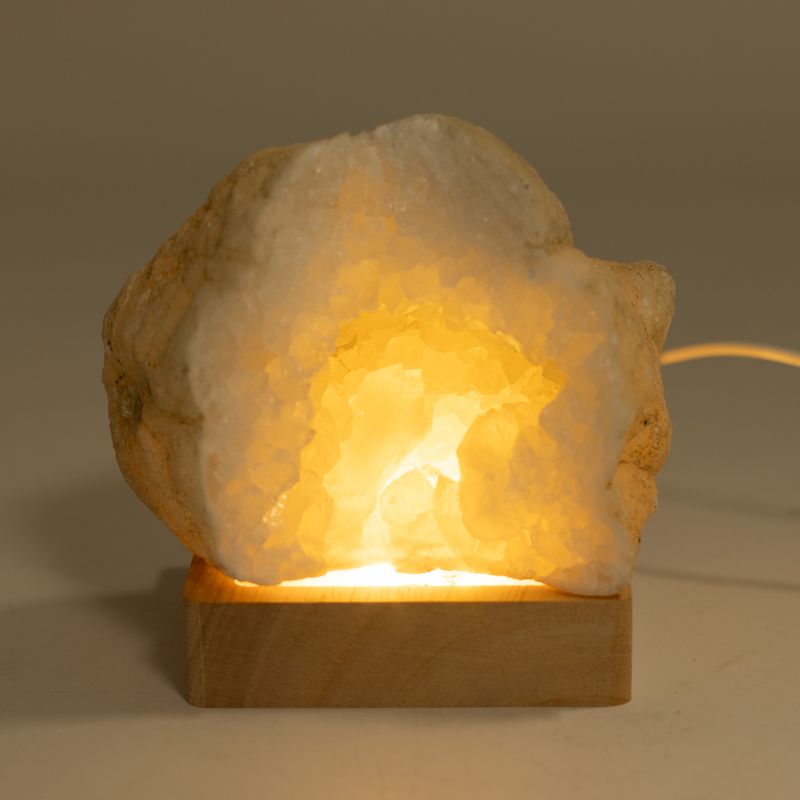8 см Квадратна Дървена USB LED Поставка – 3 Вида Светлина