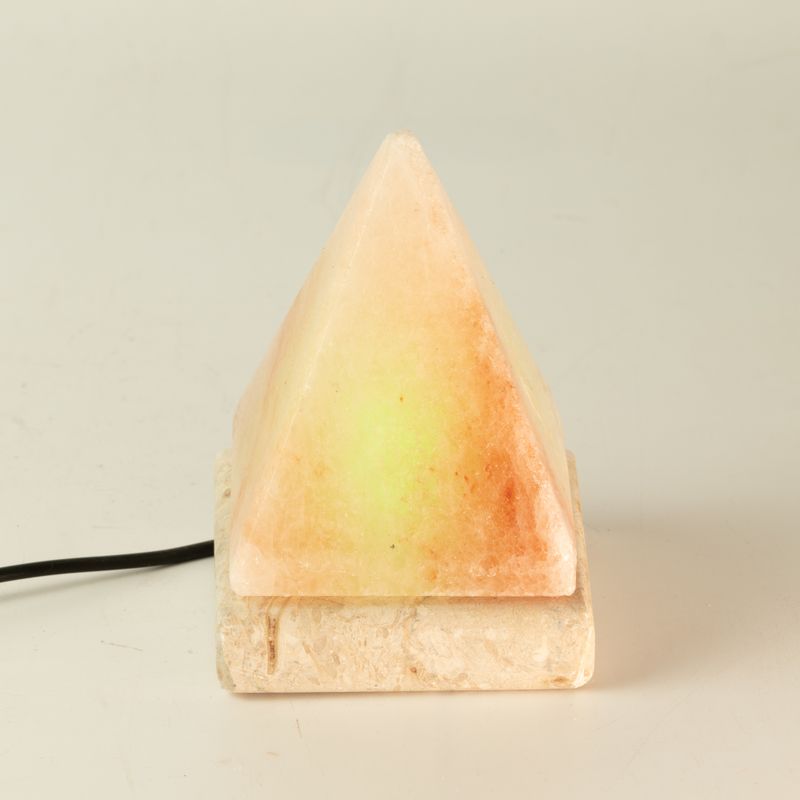 Качествена USB пирамидална солна лампа - 9 см (разноцветна)