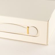 Плоска сгъваема подаръчна кутия - Средна кошница за подаръци (24x18.2x8 см) - бяла